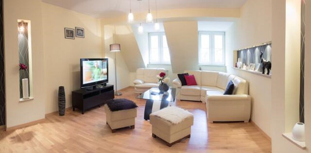 Apartment, 2 Bedrooms, Kitchenette (Sukiennice Street) - Guestroom