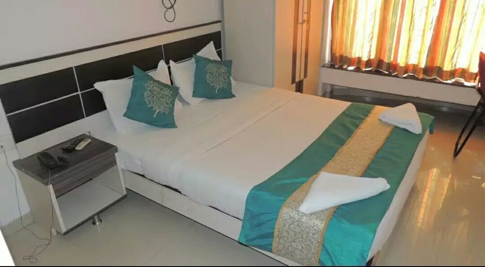 Executive Room - Guestroom