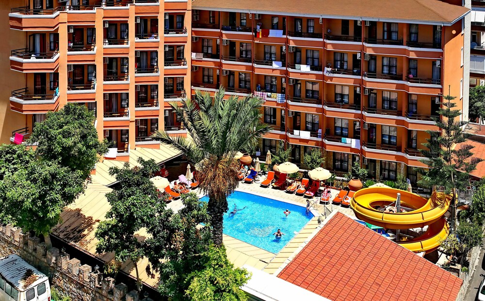 Hotelgelände
