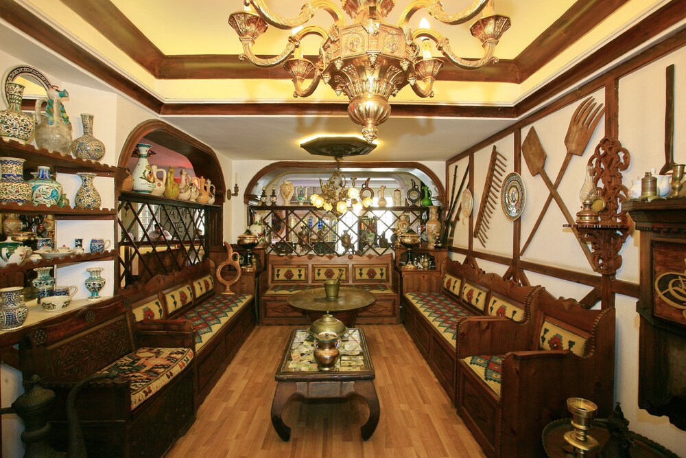 Lobby-Lounge