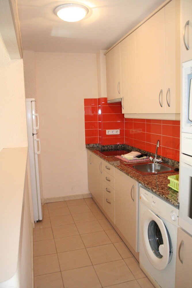 Apartment, 2 Bedrooms - In-Room Kitchen