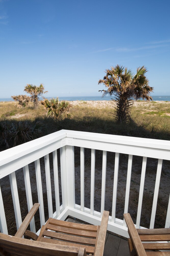 Guestroom View