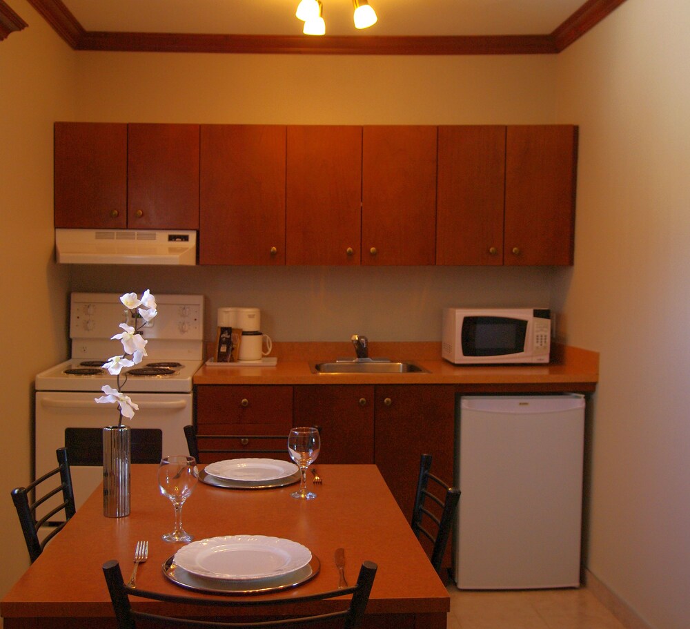 In-Room Kitchenette
