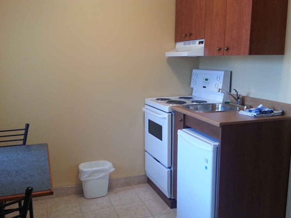 In-Room Kitchenette