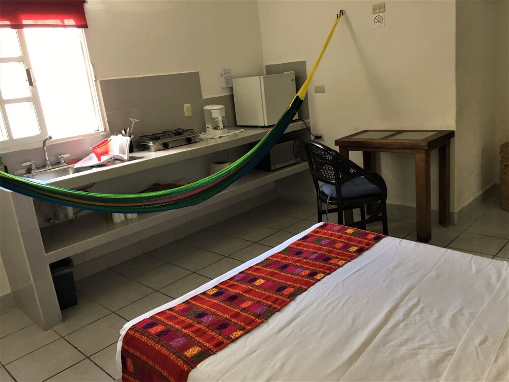 Studio - Guestroom