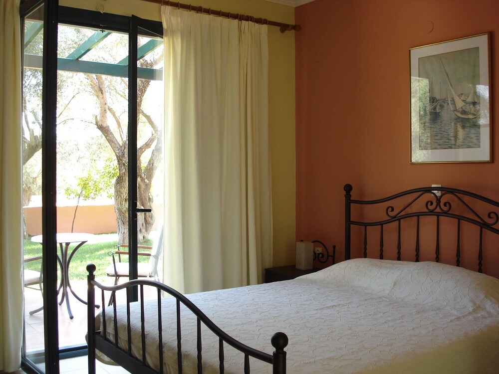 Studio - Guestroom