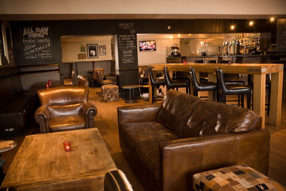 Hotel Bar