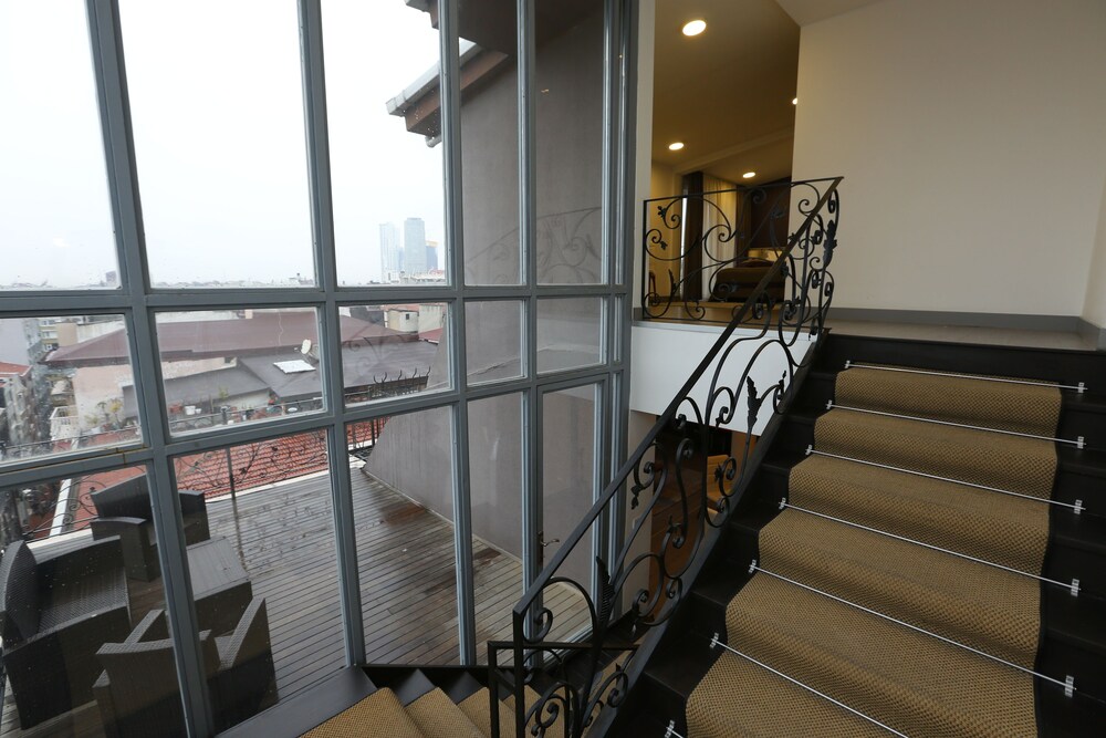 Deluxe Duplex, Kitchenette (Penthouse) - In-Room Amenity