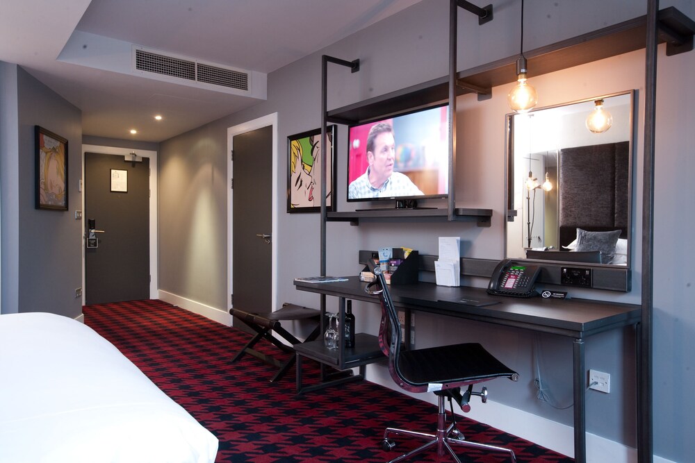 Guestroom