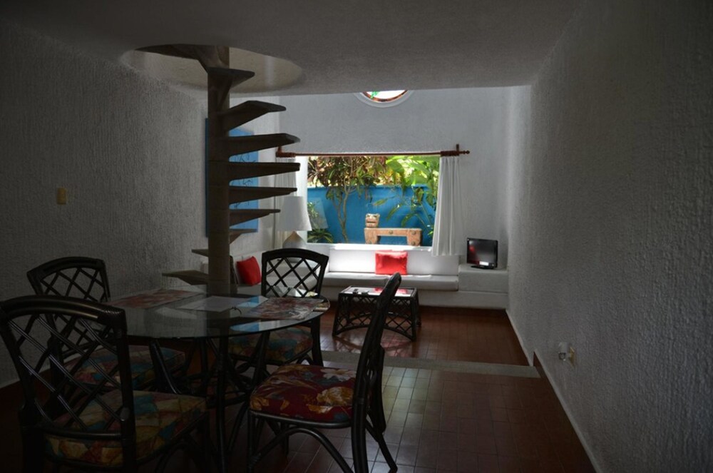 Apartment, 1 Bedroom - In-Room Dining