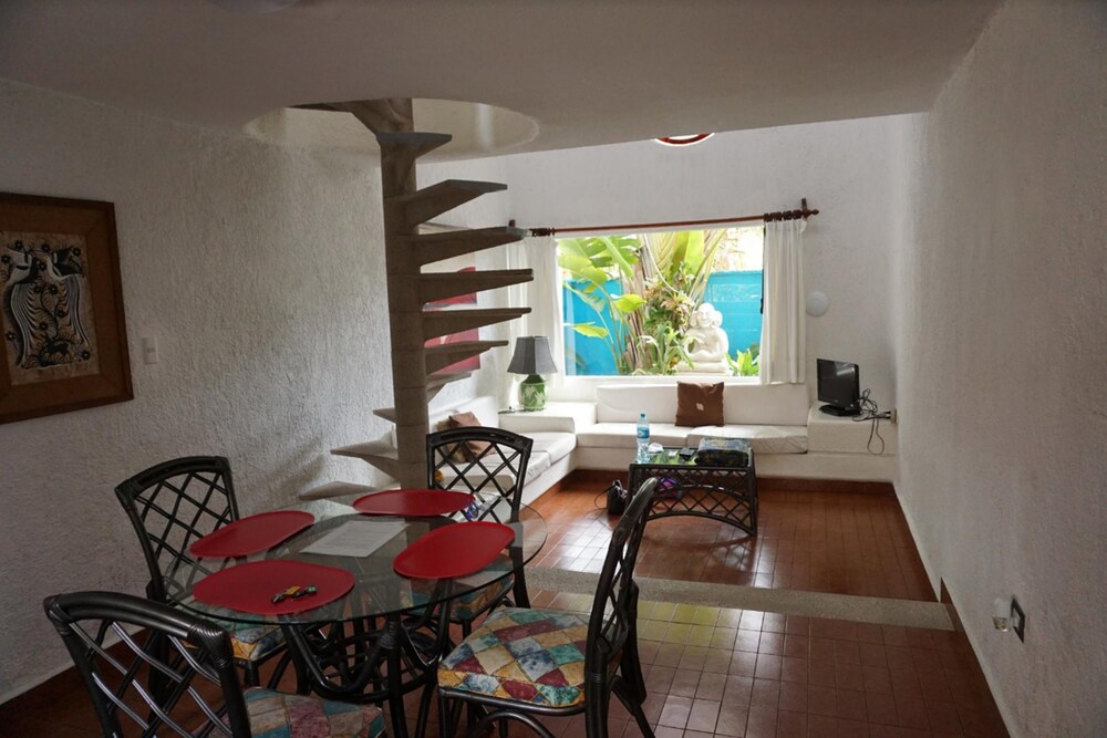 Apartment, 1 Bedroom - In-Room Dining