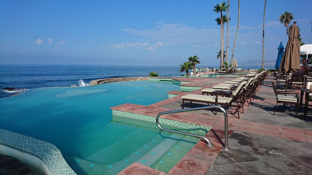 Infinity Pool