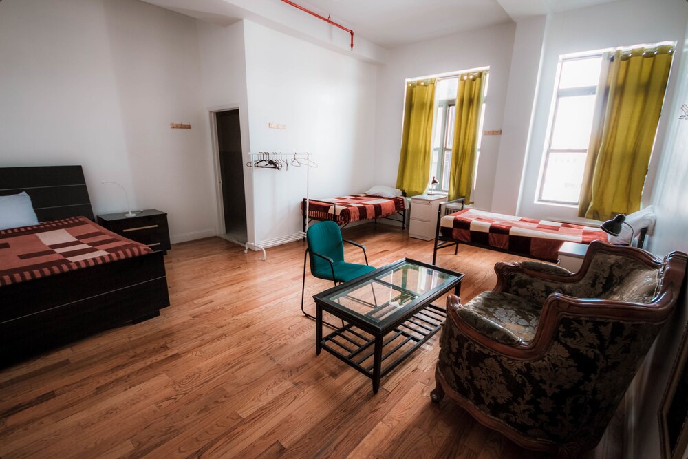 Guestroom