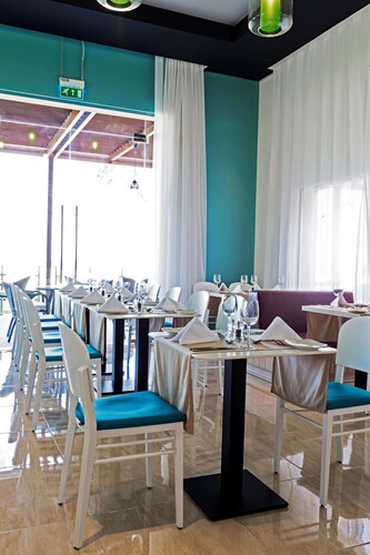 Park Inn by Radisson Hotel & Residence Duqm