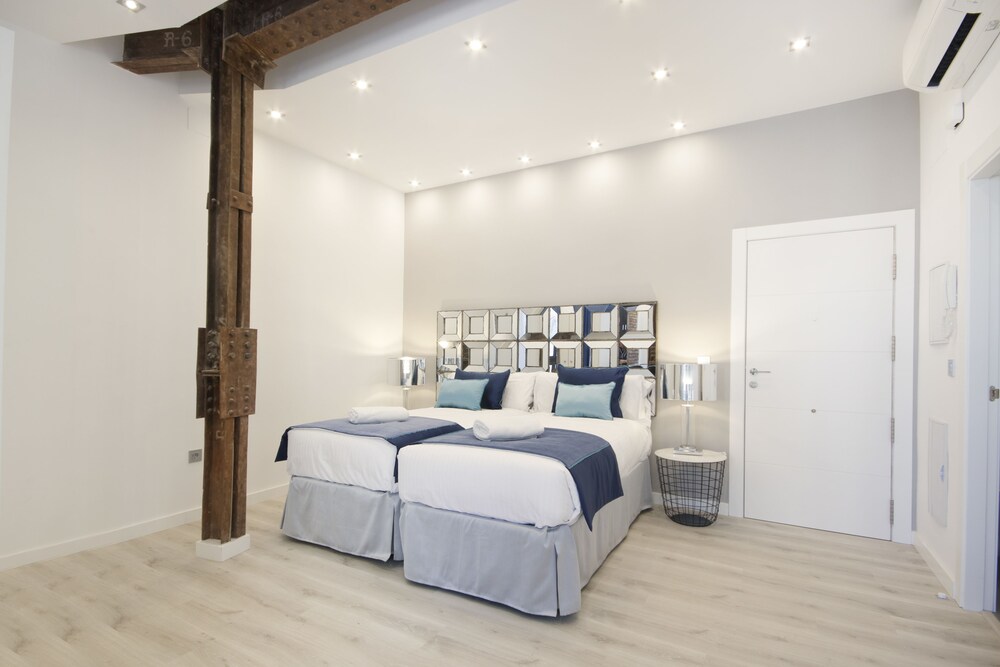 Habitación: Estudio superior
