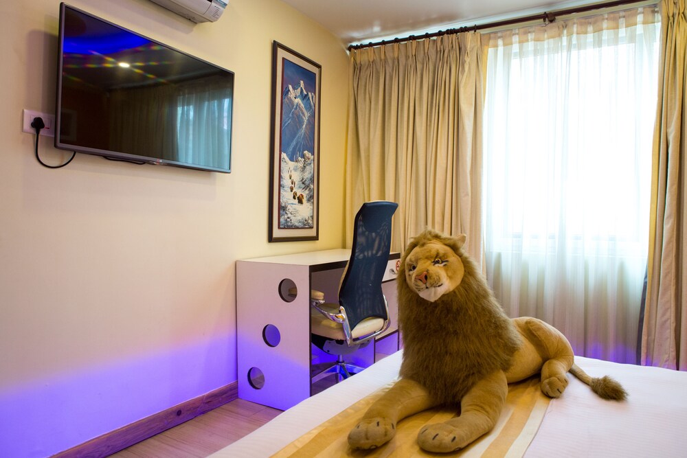 Guestroom