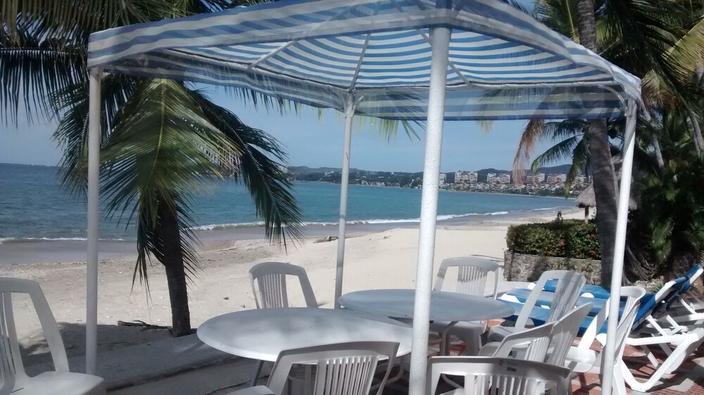 Beach/Ocean View