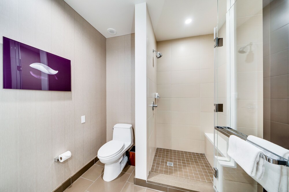 Bathroom, Jet Luxury at the Vdara Condo Hotel