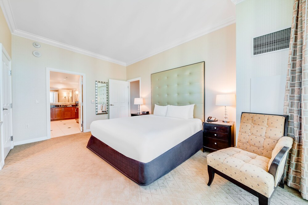 Signature Suite, 1 Bedroom - Room