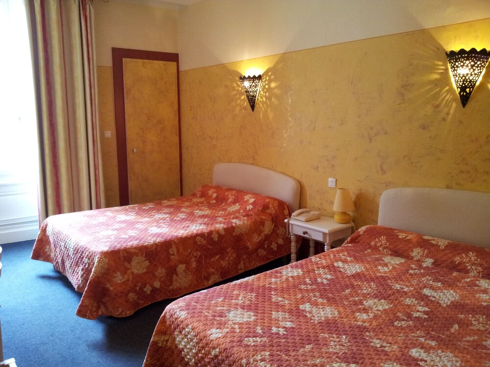 Guestroom
