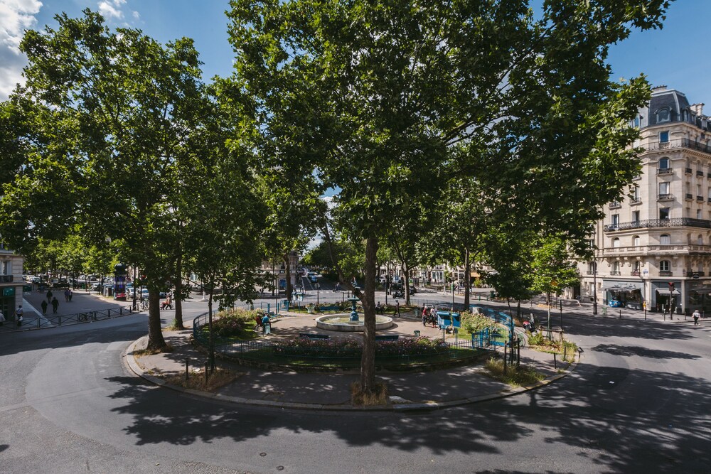 Le petit Cosy Hôtel: 2017 Room Prices, Deals & Reviews | Expedia