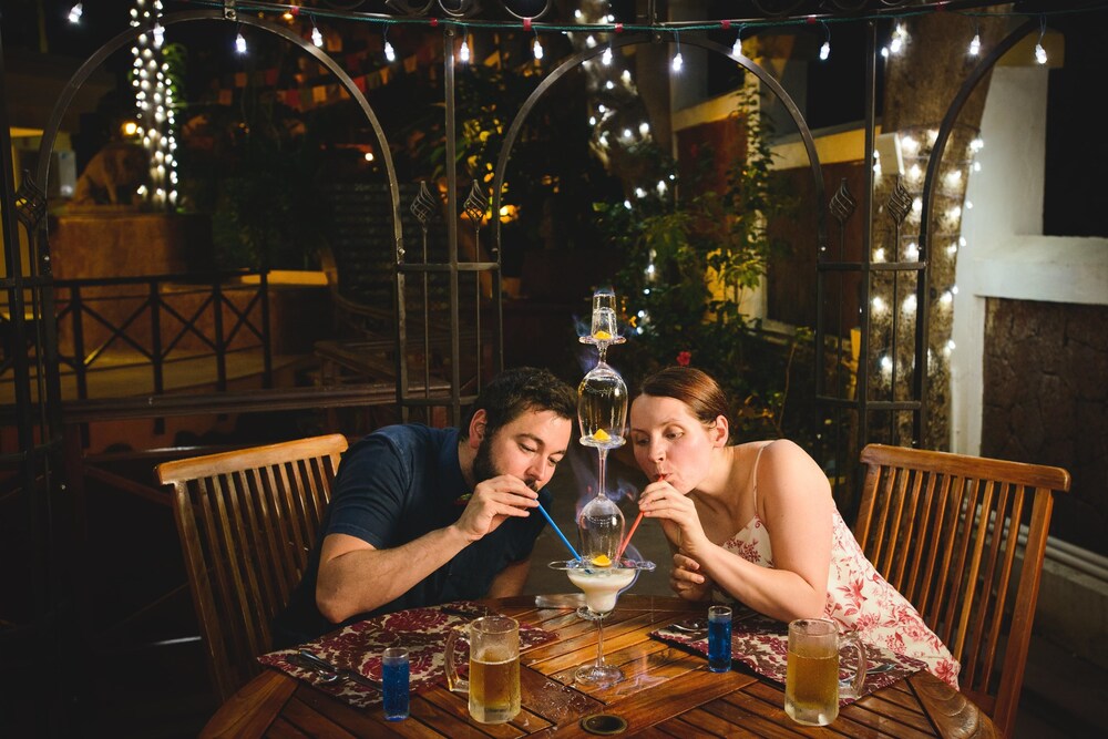 Couples Dining