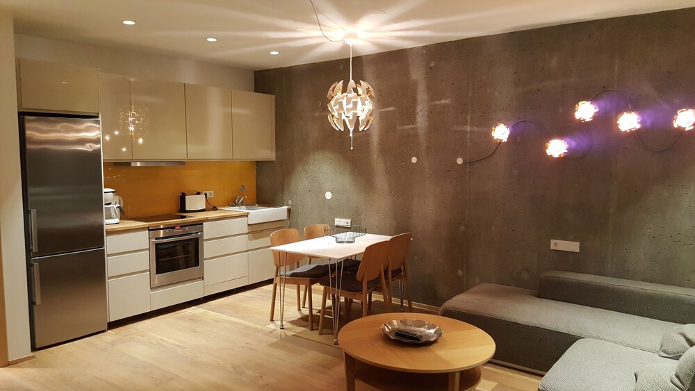 Salle de séjour (Top Floor Apartment, 2 Bedrooms (Laugavegur 86-94))