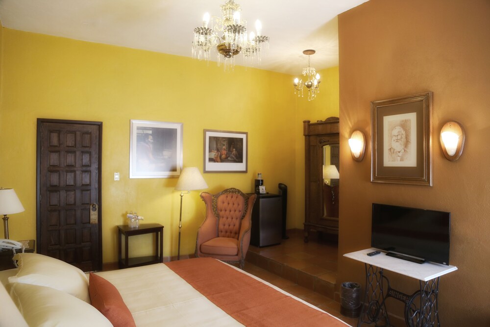 Guestroom