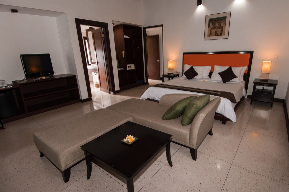 Deluxe Room - Guestroom View