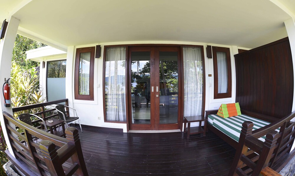 Deluxe Twin Room - Balcony