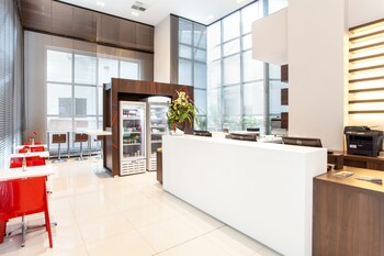 Hotel Lounge