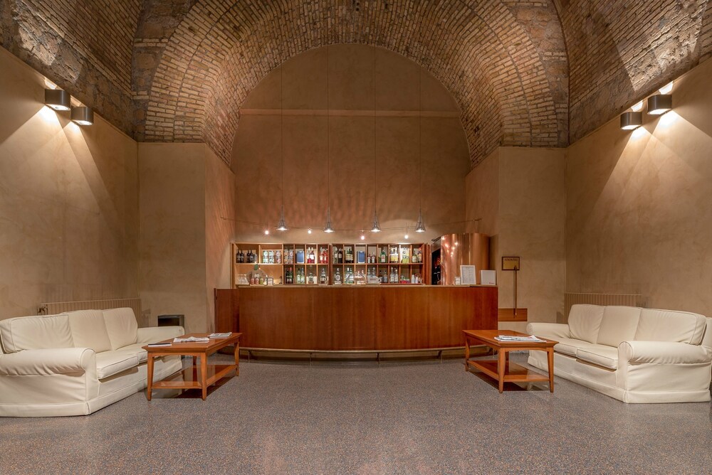 Bar-salon de l'hôtel