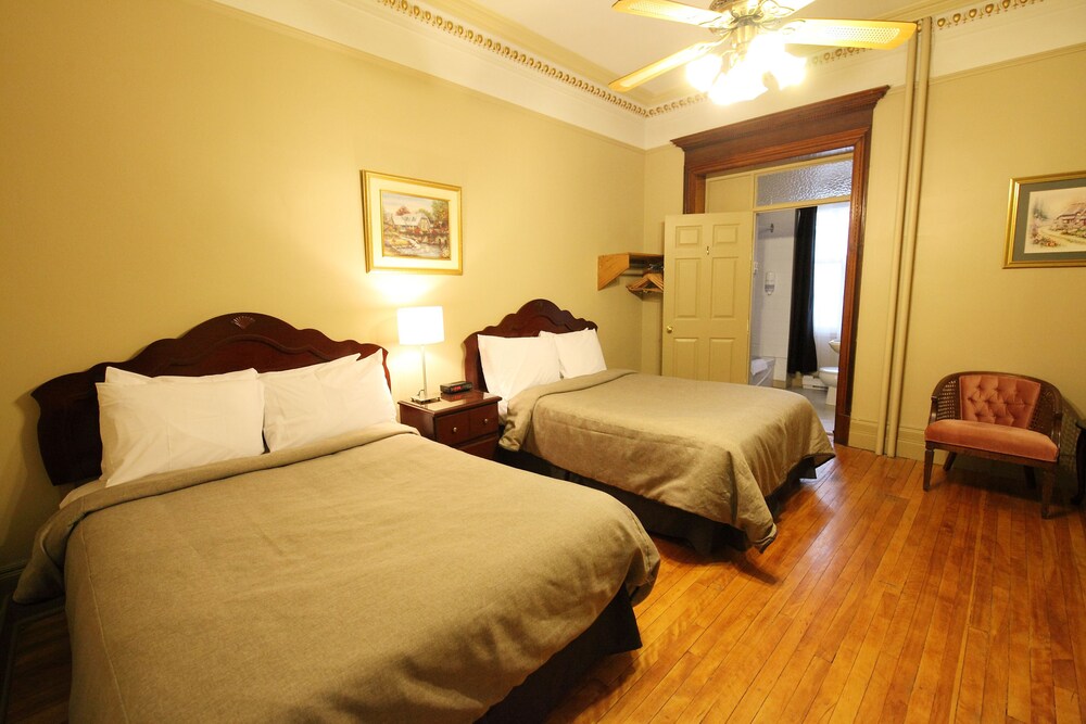 Guestroom