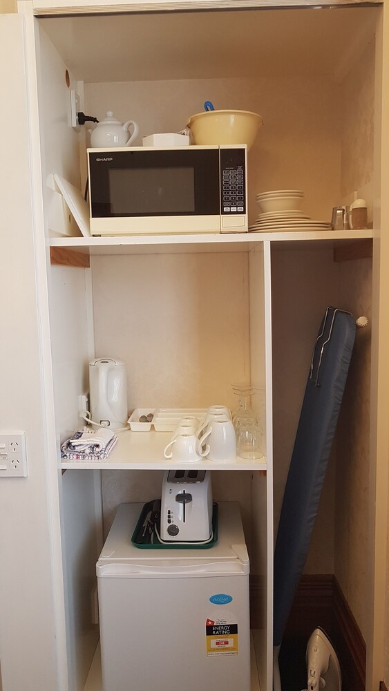 Mini-Refrigerator