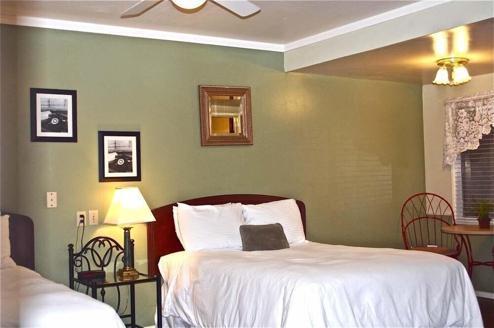 Guestroom