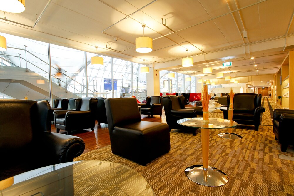 Executive Lounge