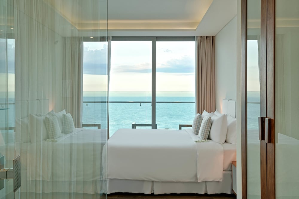 Delight Ocean View Suite - Guestroom