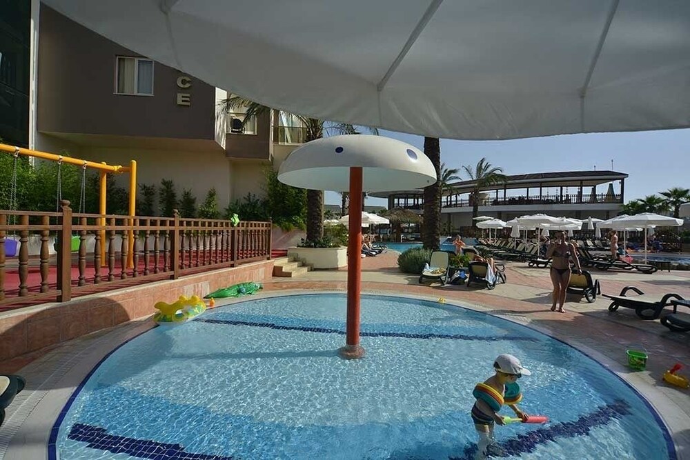 Childrens Pool