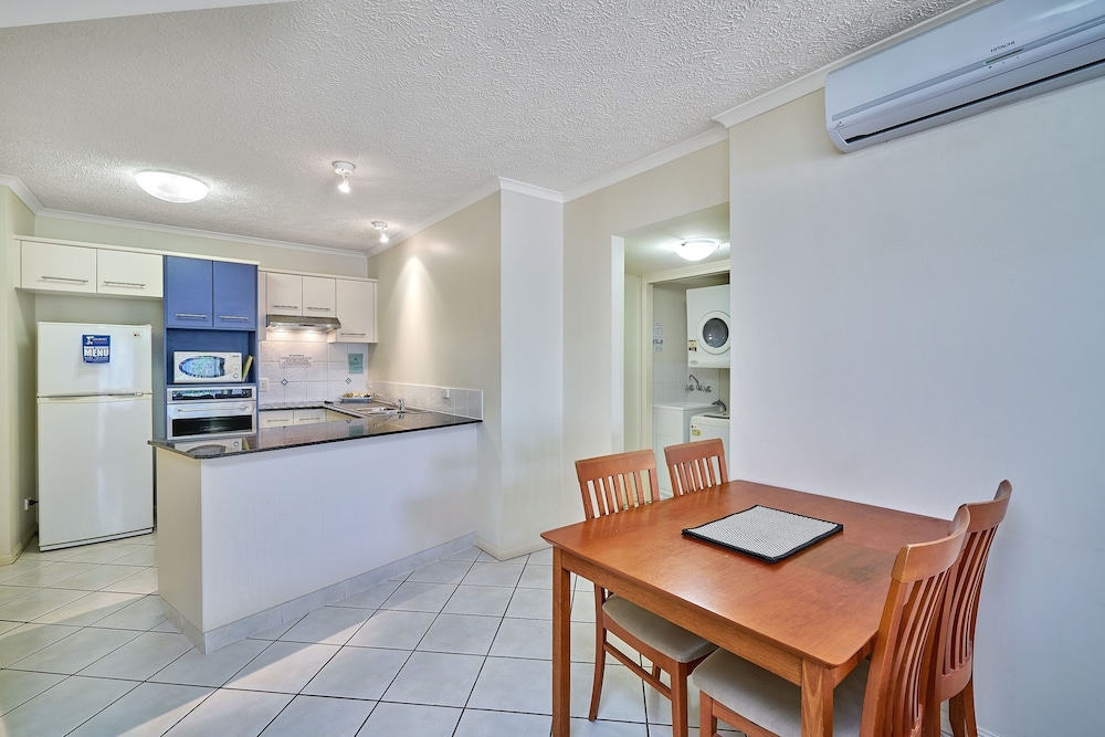 Apartment, 1 Bedroom - In-Room Dining