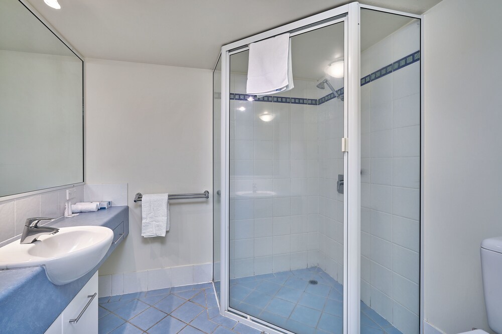 Apartment, 1 Bedroom - Bathroom