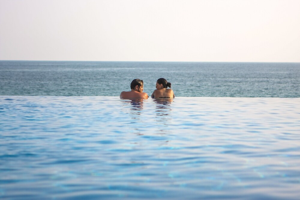Infinity Pool