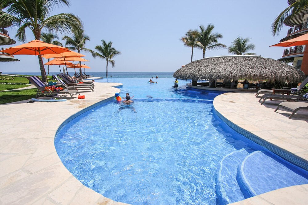 Infinity Pool