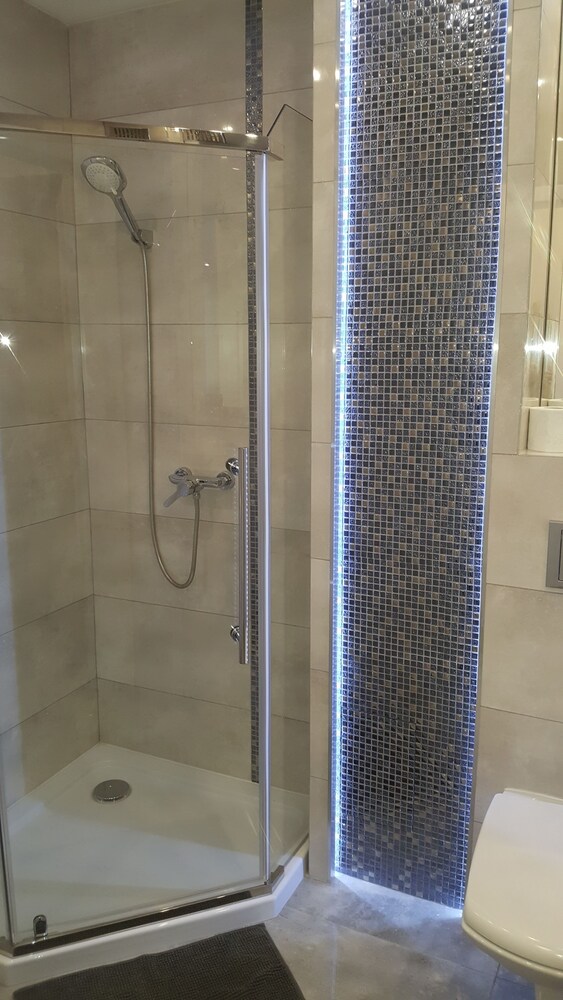 Deluxe Studio Suite, 1 Bedroom, City View - Bathroom