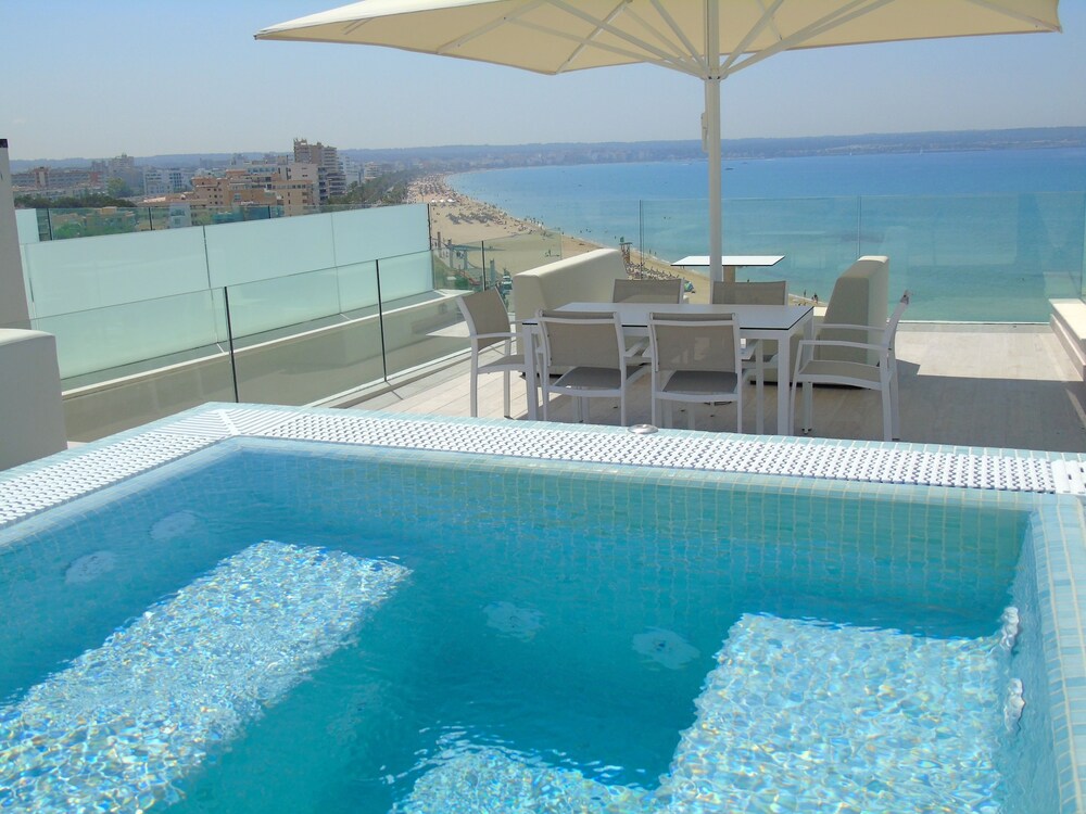 Luxury Apartment, 2 Bedrooms, Hot Tub, Sea View (ELIMINAR) - Terrace/Patio