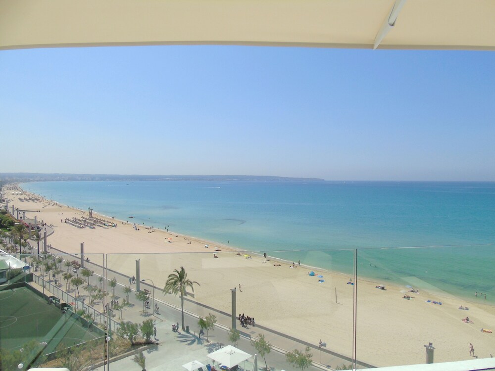 Beach/Ocean View