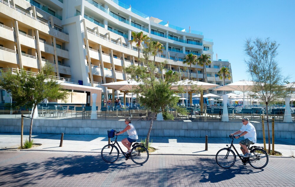 Bicycling, Aparthotel Fontanellas Playa