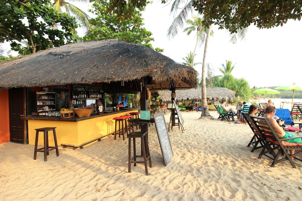 Hotel Bar