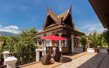 Courtyard View