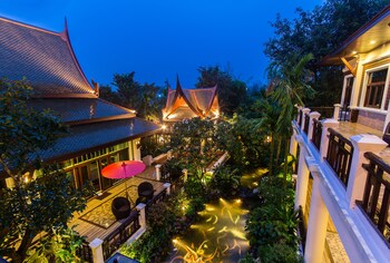 Courtyard View