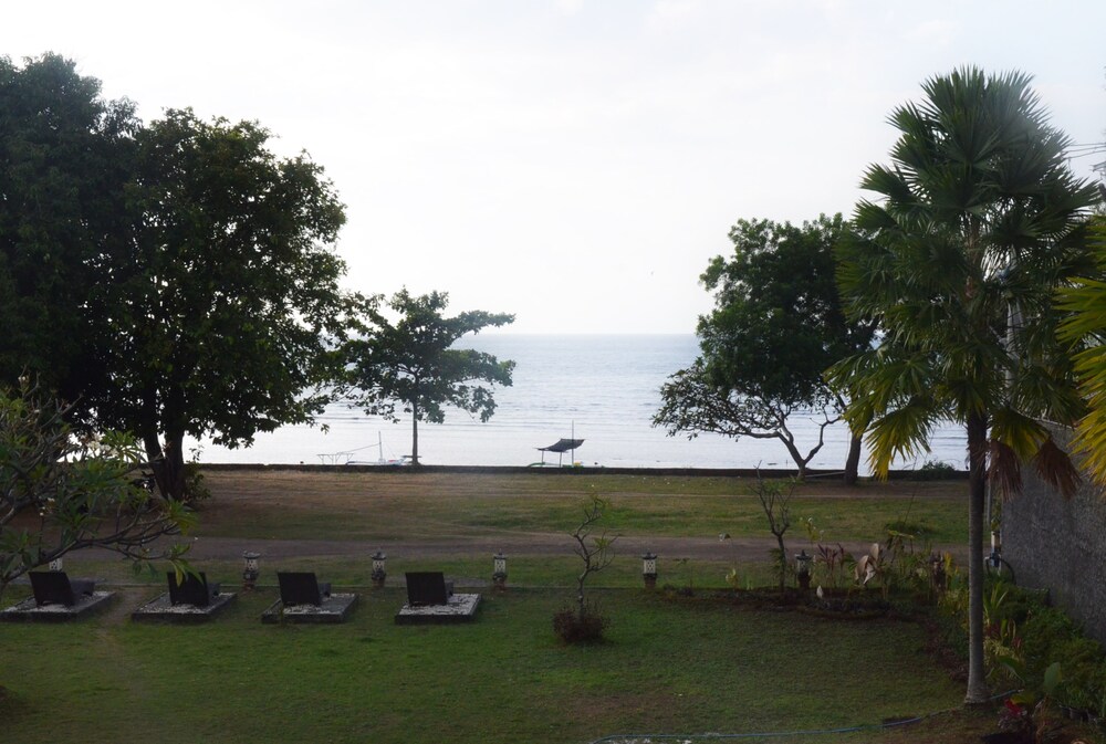 Beach/Ocean View